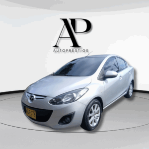 Mazda 2 , full equipo, 4 cilindros