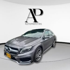 Mercedes-Benz Clase GLA AMG 2.0 45 4 MATIC TECHO CRISTAL CUERO